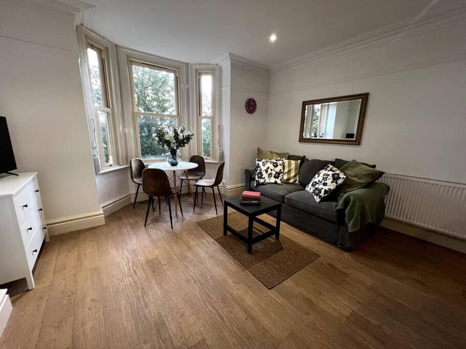 The Burley At Scalford House Daire Melton Mowbray Dış mekan fotoğraf